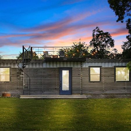 The Woods- Container Tiny House 12 Min To Magnolia/Baylor/Downtown Villa Bellmead Luaran gambar