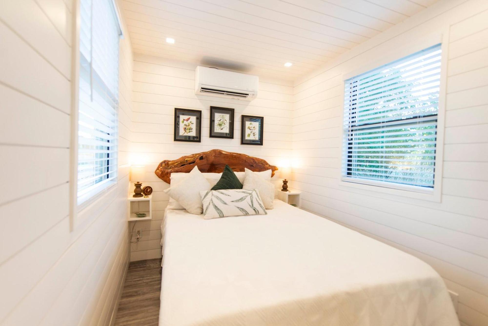 The Woods- Container Tiny House 12 Min To Magnolia/Baylor/Downtown Villa Bellmead Luaran gambar