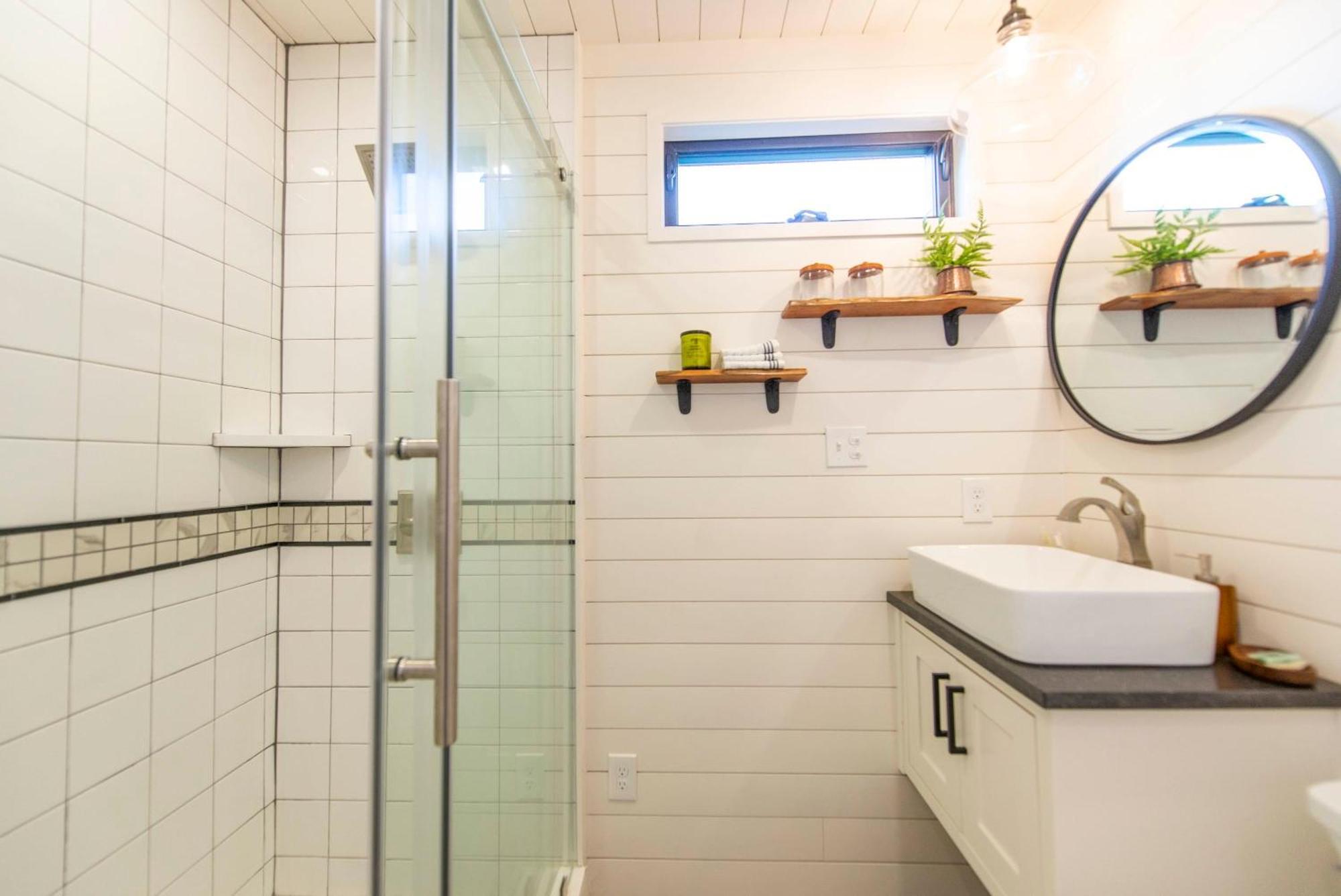 The Woods- Container Tiny House 12 Min To Magnolia/Baylor/Downtown Villa Bellmead Luaran gambar
