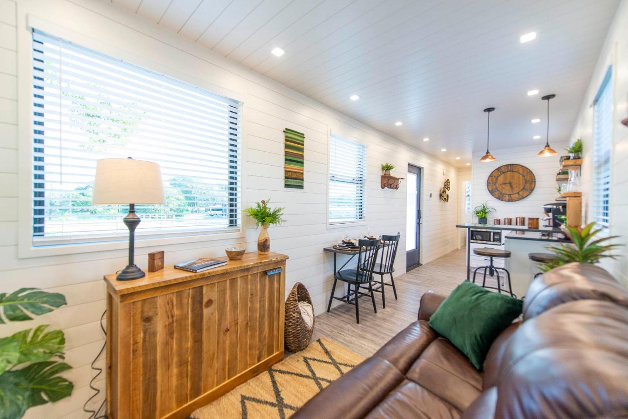 The Woods- Container Tiny House 12 Min To Magnolia/Baylor/Downtown Villa Bellmead Luaran gambar